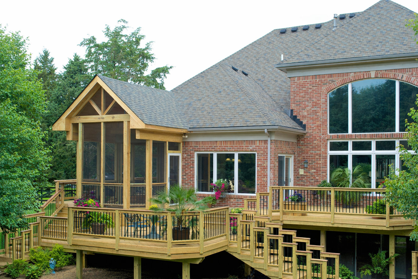 Deck-to-sunroom conversion